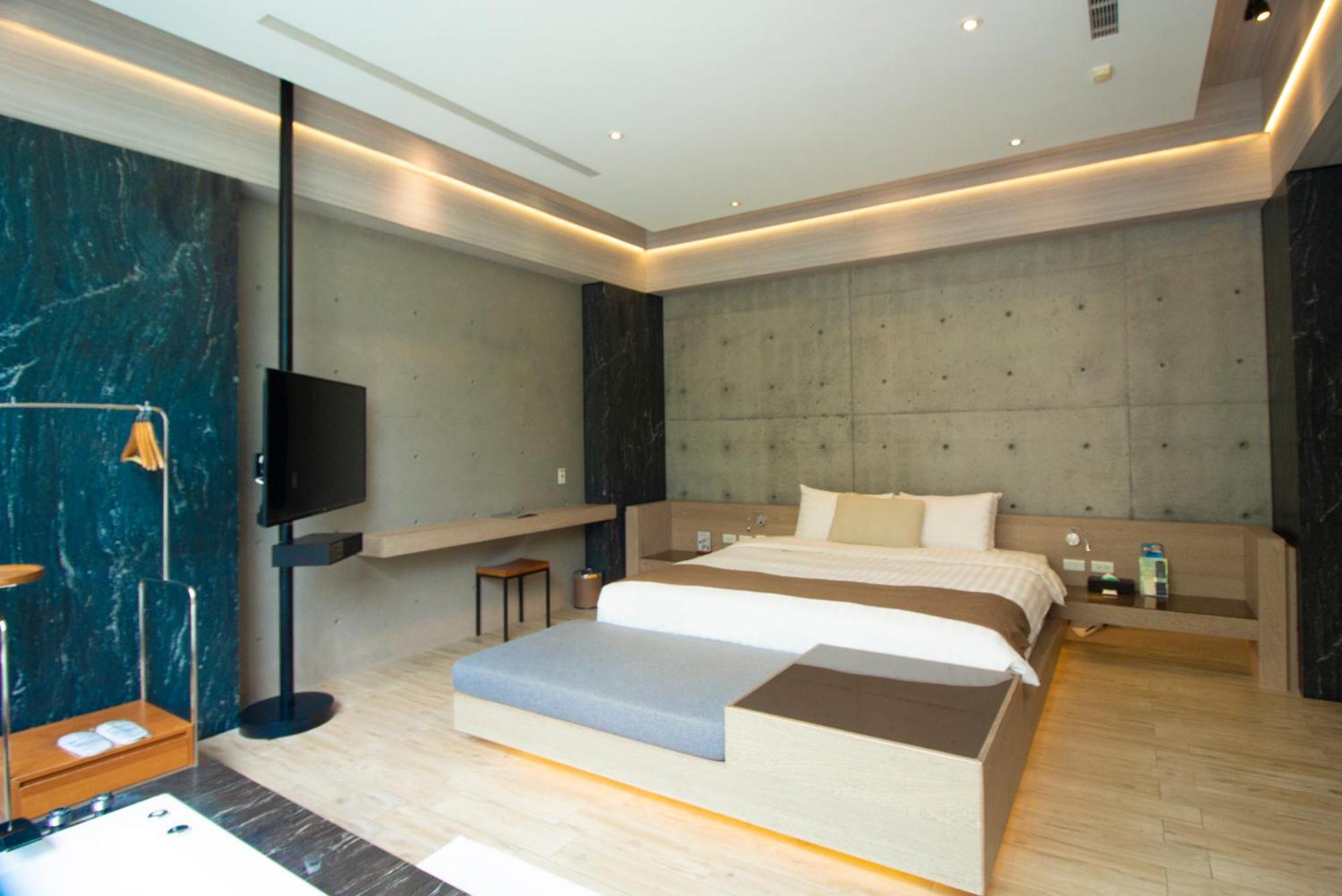 H Villa Inn Tainan Buitenkant foto