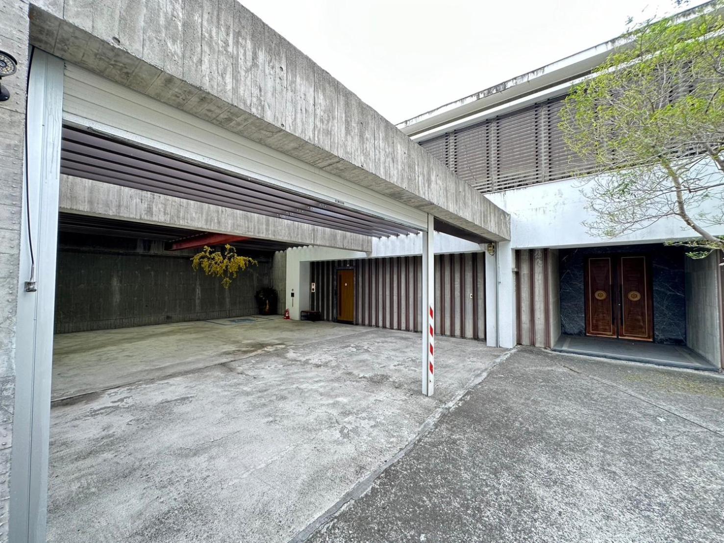 H Villa Inn Tainan Buitenkant foto