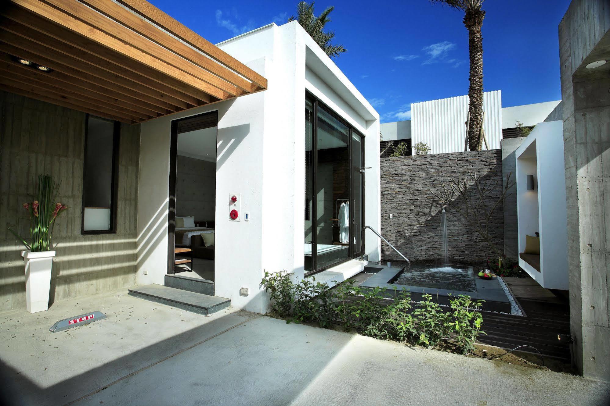 H Villa Inn Tainan Buitenkant foto