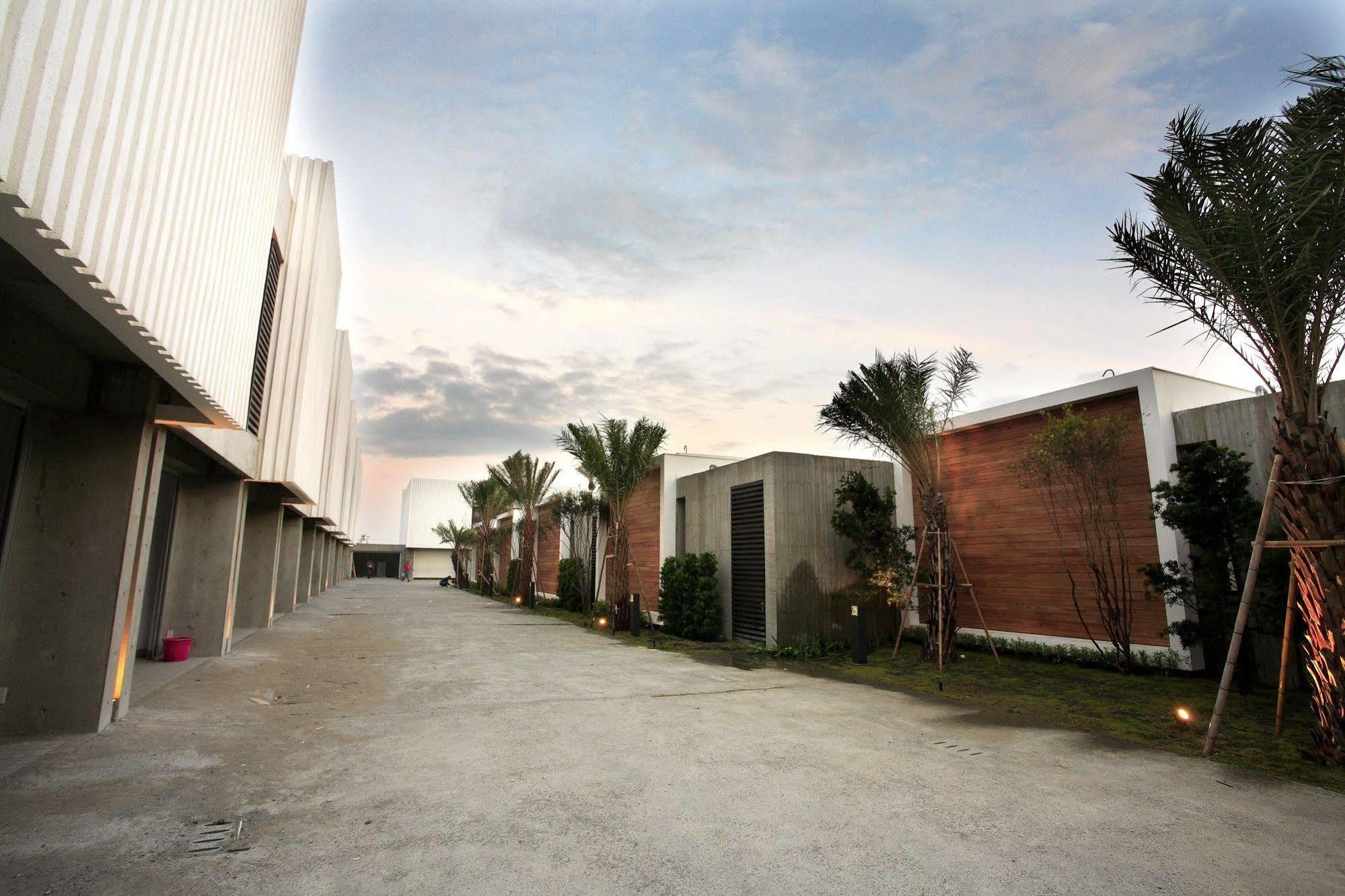 H Villa Inn Tainan Buitenkant foto