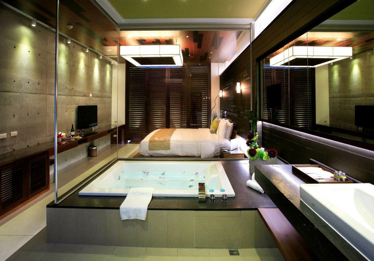 H Villa Inn Tainan Buitenkant foto